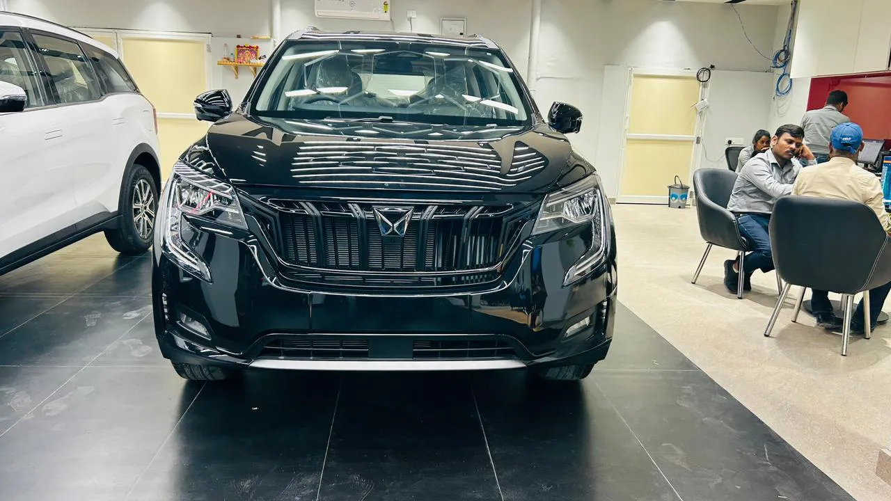 Landmark Mahindra image